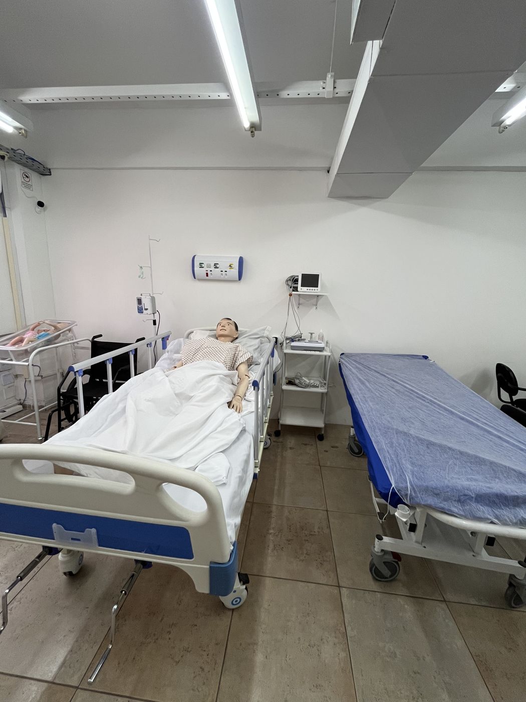 Laboratório de práticas de enfermagem